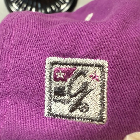 Dollywood Women's Hat with Embroidered Patch - Picture 12 of 12